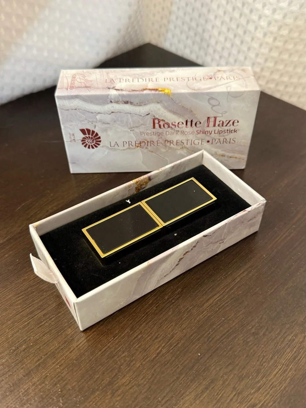 La Prédiré Prestige Paris Rosette Haze Dark Rose Shiny Lipstick